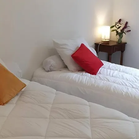 Sejour Lotus, Maison En Rdc 4 A 5 Personnes 3* Saint-Leon-sur-Vezere